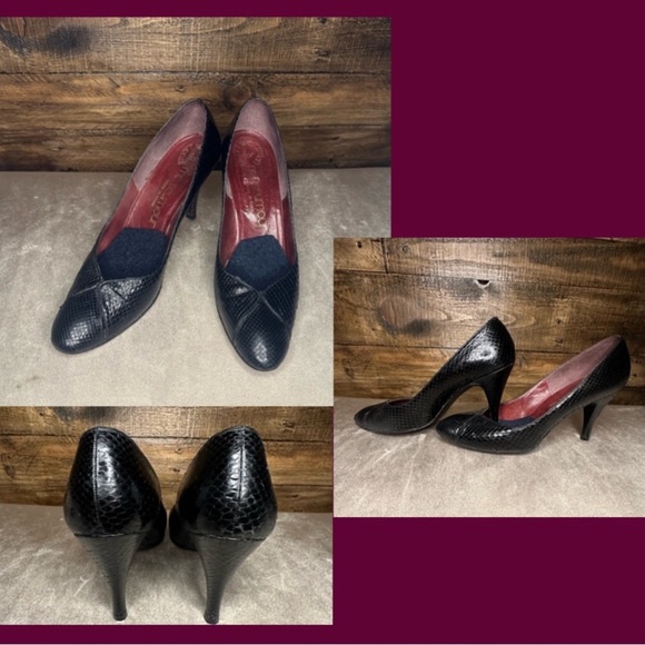 Stuart Weitzman Shoes - Leather Pumps by Stuart Weitzman